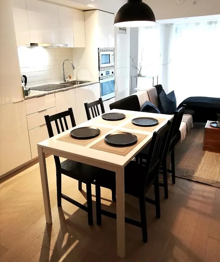 Stylish Downtown Toronto Residential Hotel 4*,  Canadá